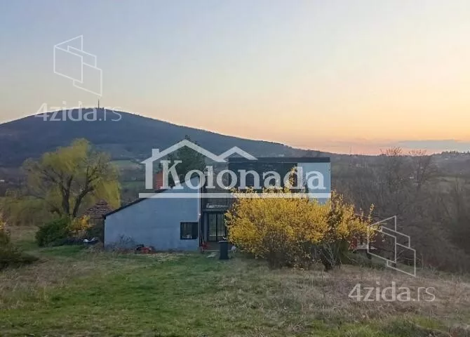 Kuća | 4zida