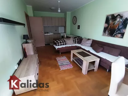 Cara Dušana | 4zida.rs