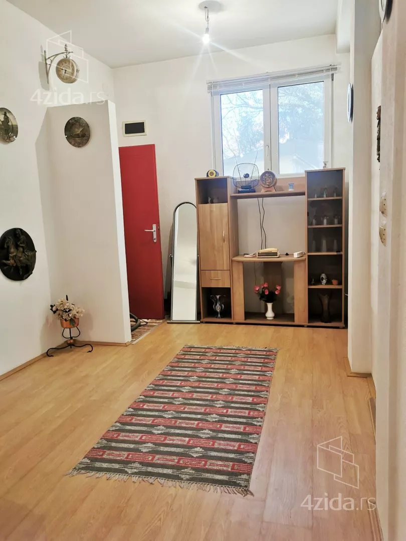 Garsonjera | 4zida