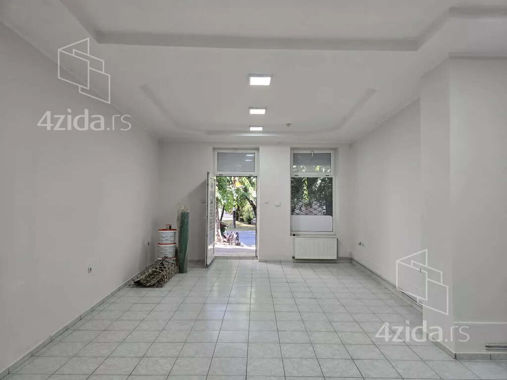 Poslovni prostor | 4zida