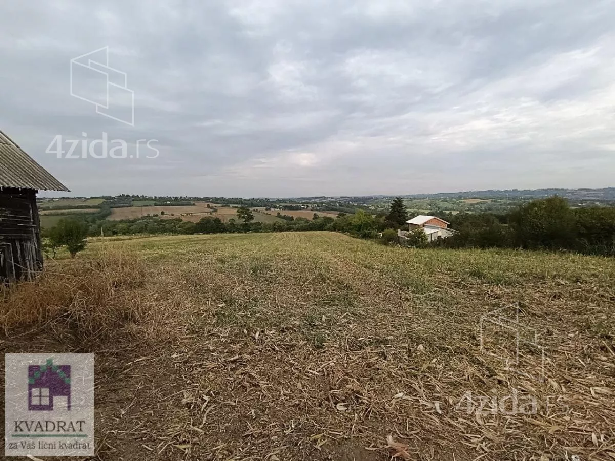 Plac | 4zida