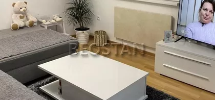 Zivka Petrovica | 4zida.rs
