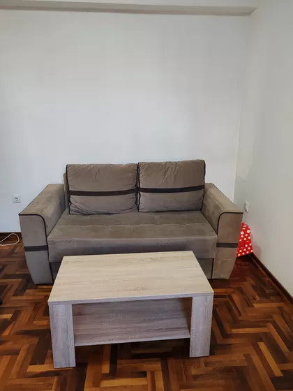 Vuka Karadžića 6 | 4zida.rs