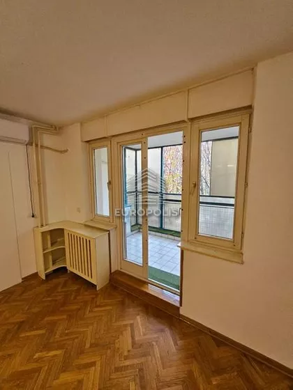 Marka Pola | 4zida.rs