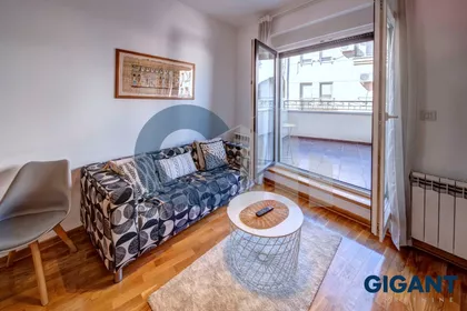 Knez Danilova | 4zida.rs