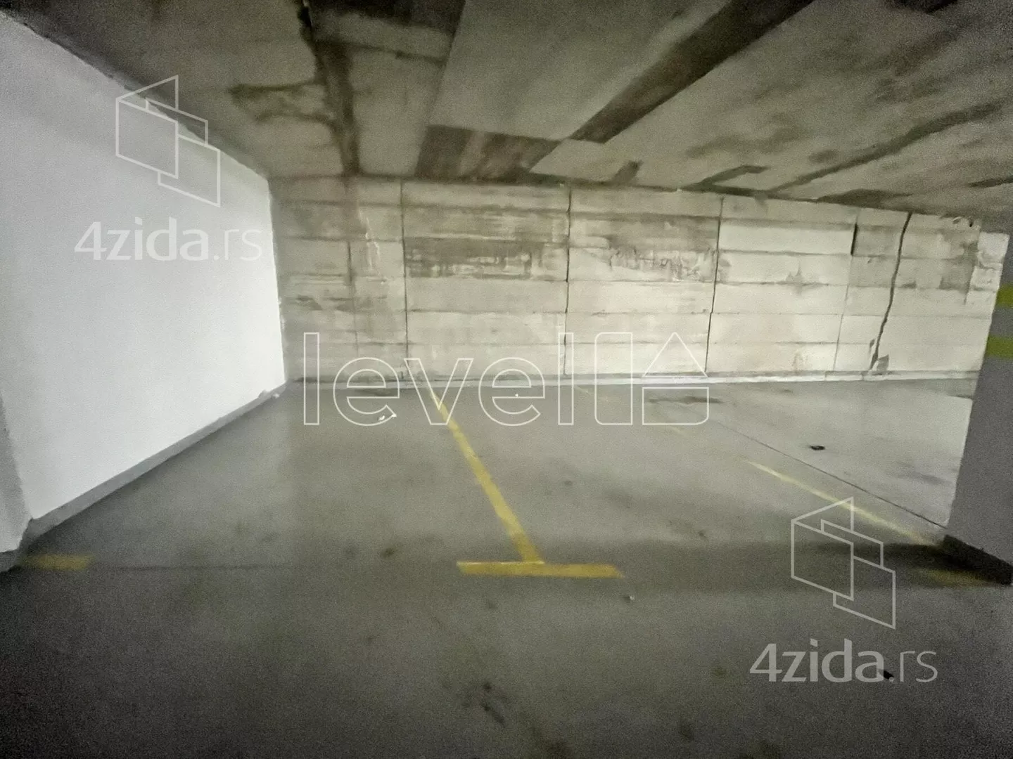Garaža | 4zida