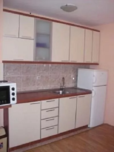 7.Juli 38 | 4zida.rs