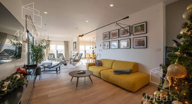 Petosoban stan | 4zida