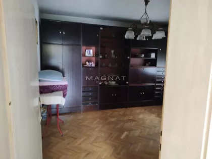 Nemenikuće | 4zida.rs