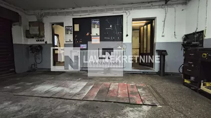 Autokomanda | 4zida.rs