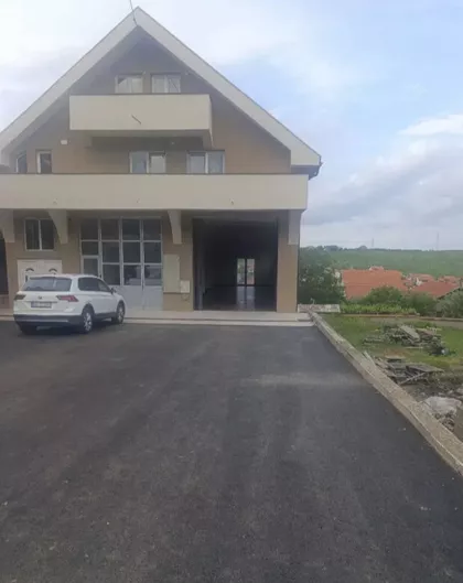Bulevar Revolucije 27b | 4zida.rs