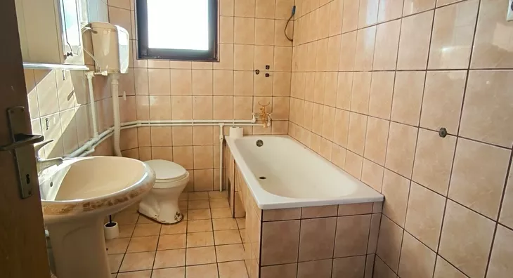 4-etažna kuća | 4zida