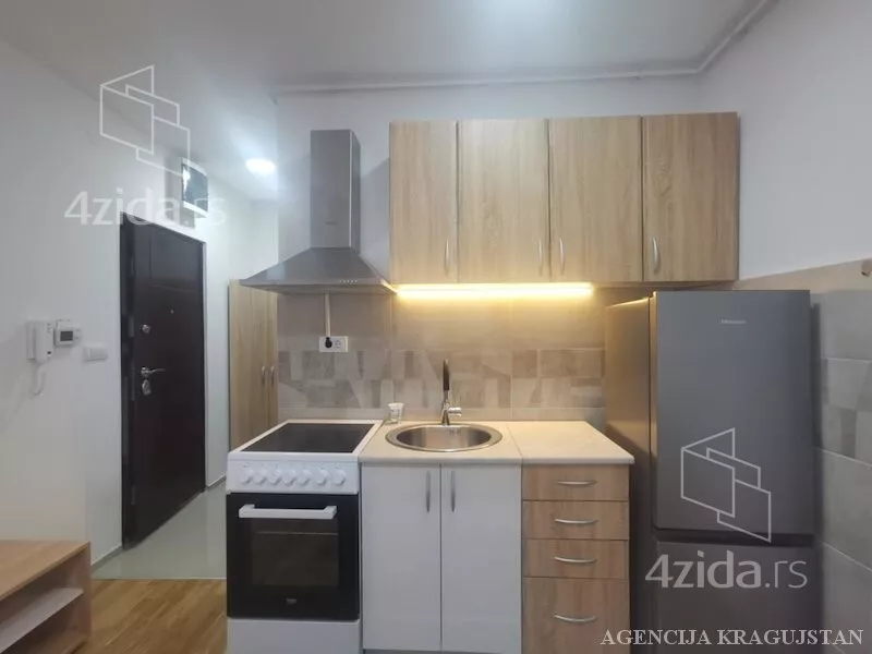 Garsonjera | 4zida