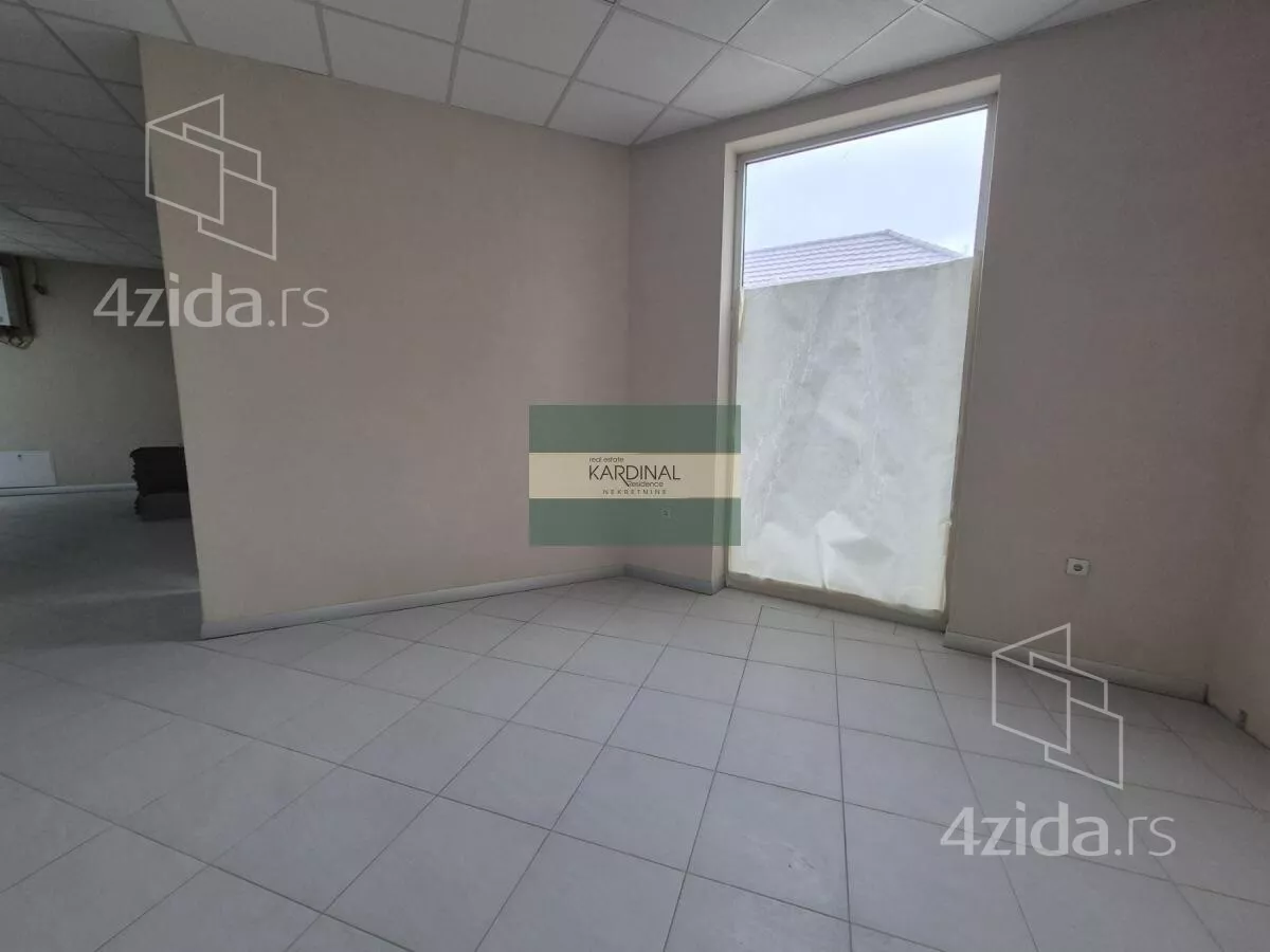 Poslovni prostor | 4zida