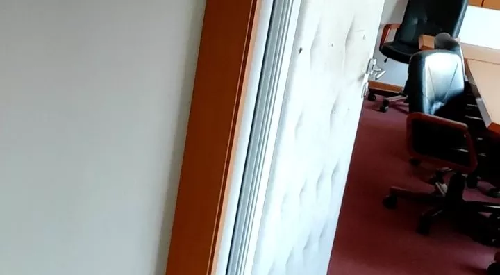 Poslovna zgrada | 4zida