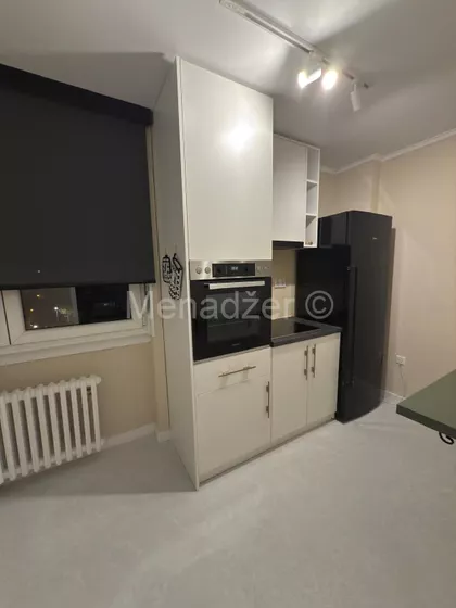 Ustanička | 4zida.rs