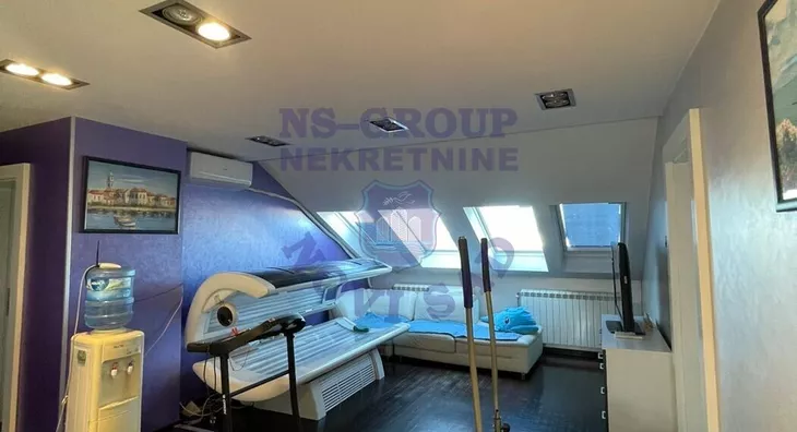 Sedmosoban stan | 4zida