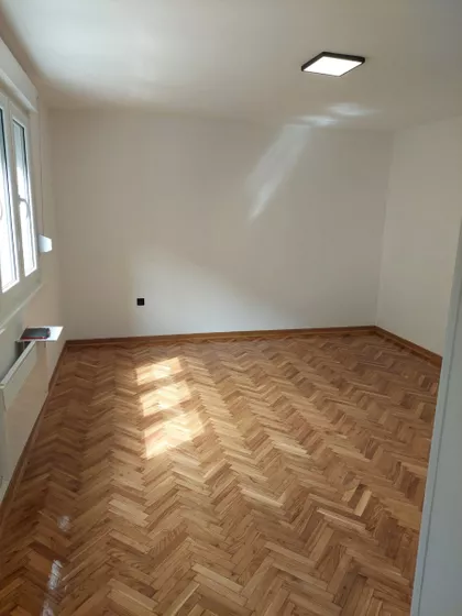 Cara Dušana | 4zida.rs