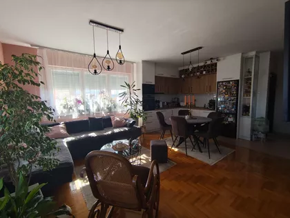 Kertvaroš | 4zida.rs