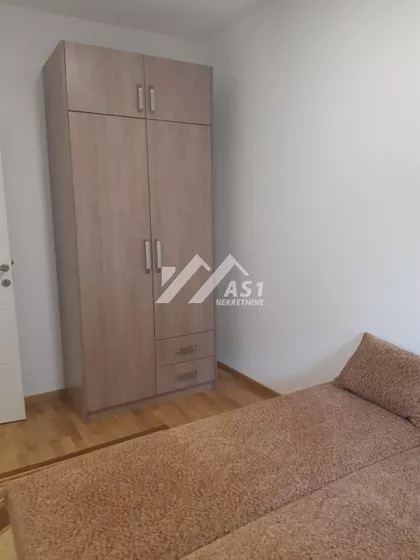 Aranj Janoša | 4zida.rs