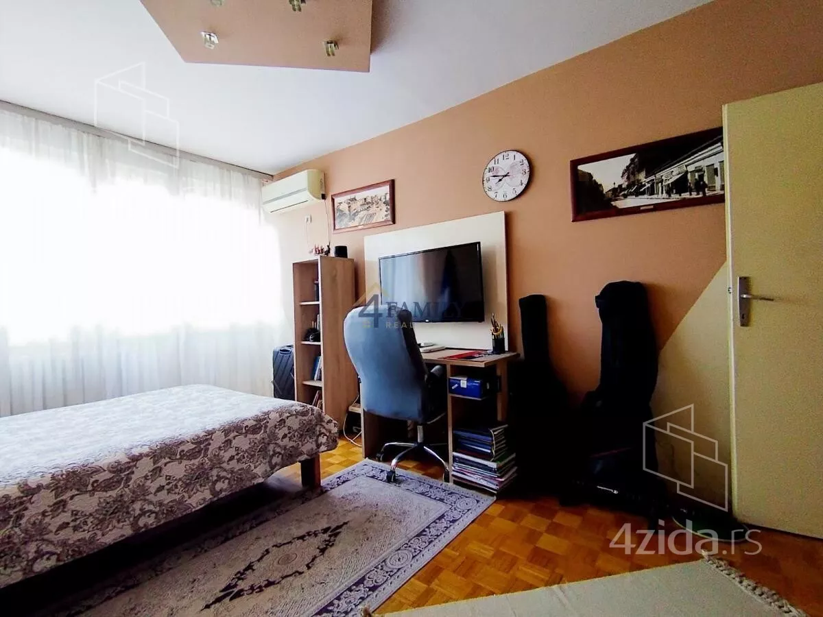 Dvoiposoban stan | 4zida