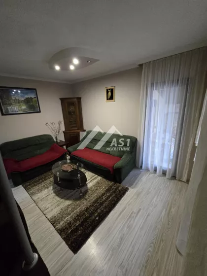 Studenička | 4zida.rs