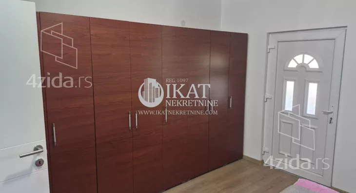 5-etažna kuća | 4zida