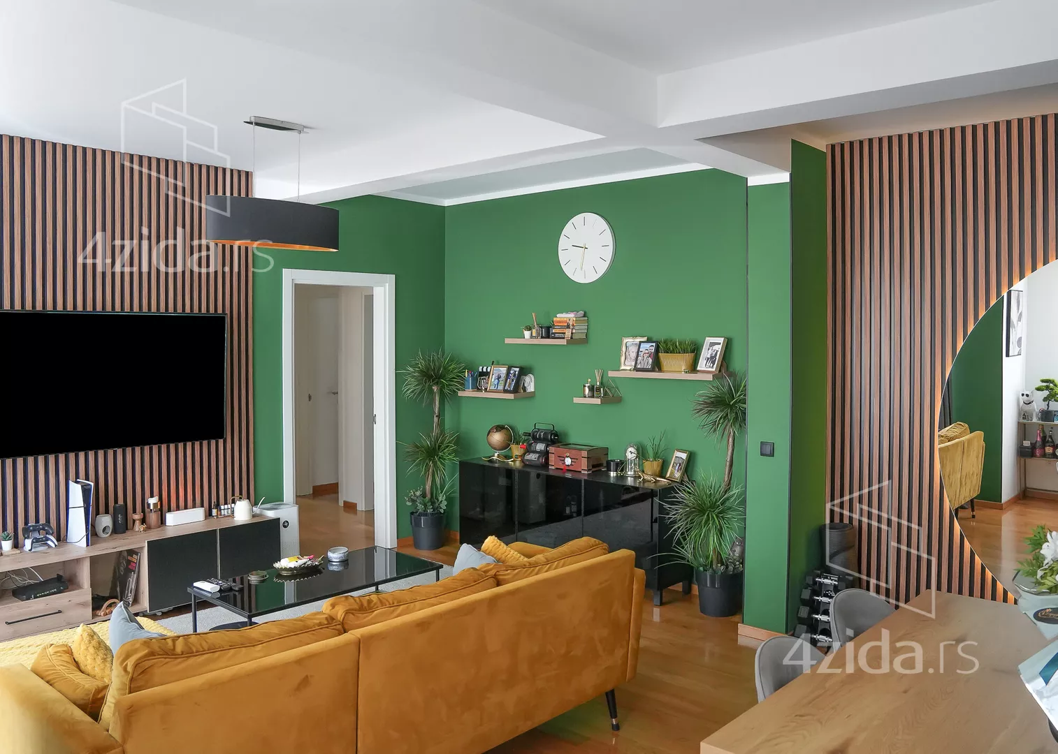 Troiposoban stan | 4zida