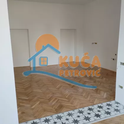 Prvomajska | 4zida.rs