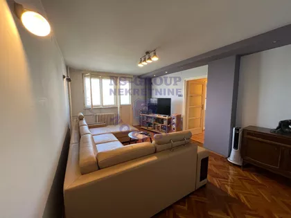 Bulevar Oslobođenja | 4zida.rs