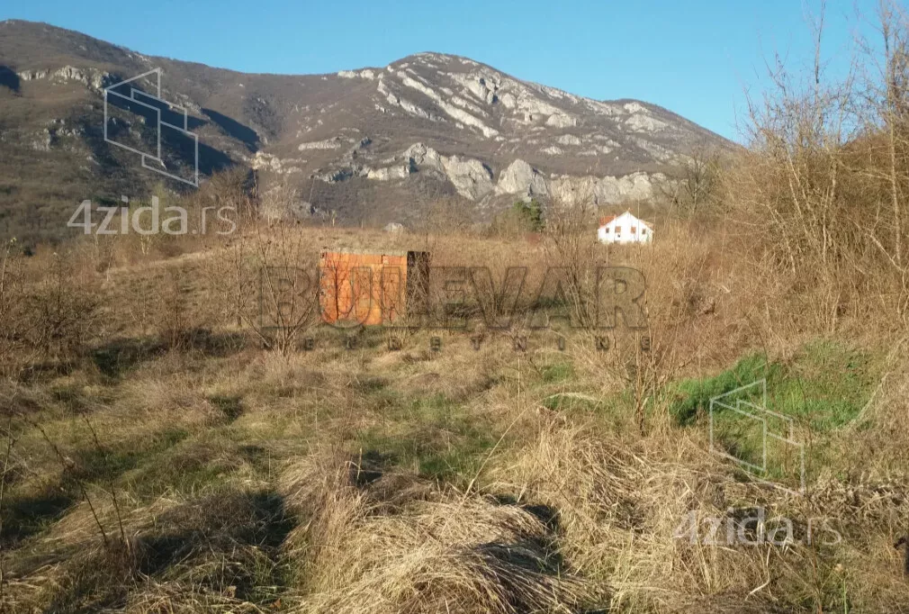 Građevinsko zemljište | 4zida
