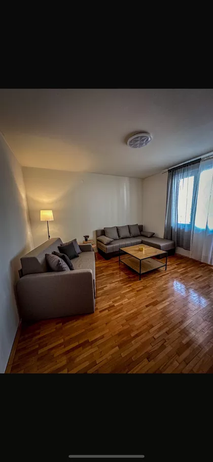 Dimitrija Tucovića 50A | 4zida.rs