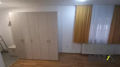 Železnička stanica | 4zida.rs
