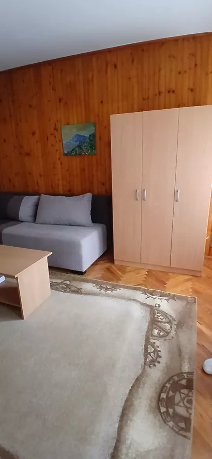 Save Tekelije 8 | 4zida.rs