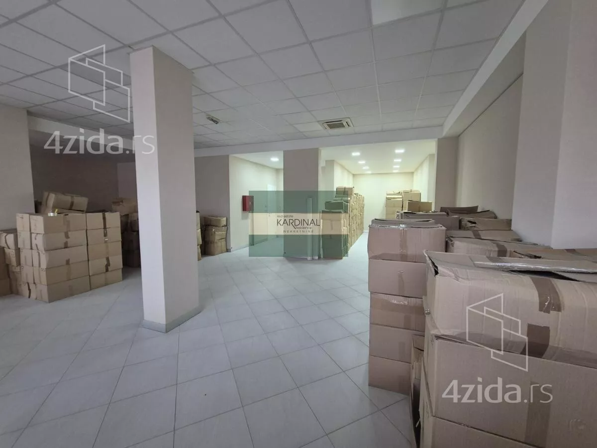 Poslovni prostor | 4zida