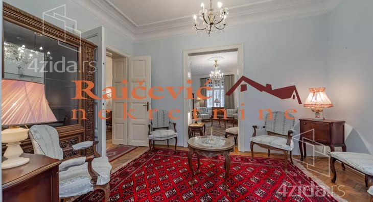 Četvoroiposoban stan | 4zida