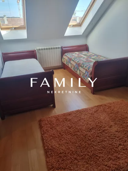 Stari Grad | 4zida.rs