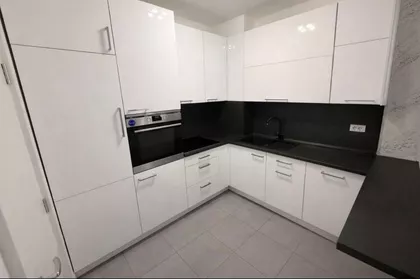 Uroša Martinovića | 4zida.rs