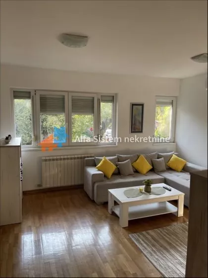 FON - Voždovac | 4zida.rs