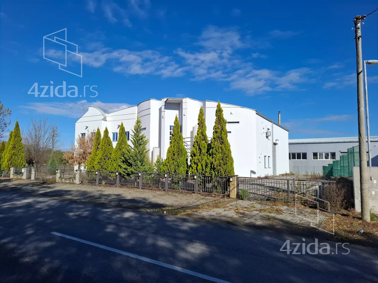 Ugostiteljski objekat | 4zida