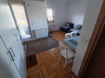 Vojvode Vlahovića 39c | 4zida.rs