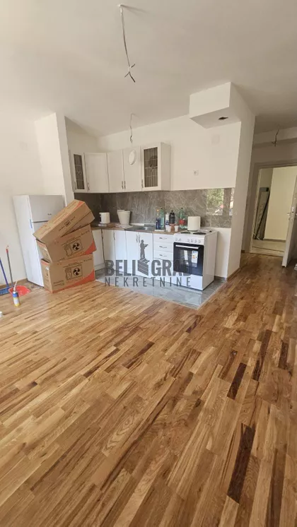 Kraljice Jelene | 4zida.rs