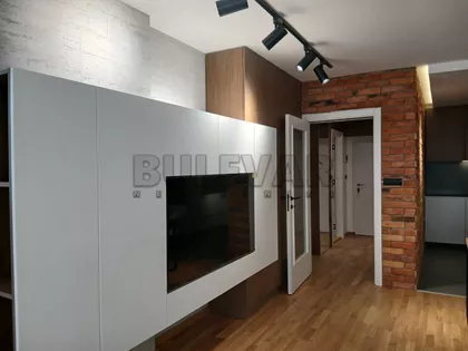 Cara Dušana | 4zida.rs