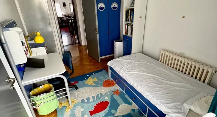 Šestosoban stan | 4zida