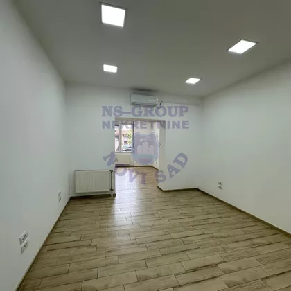 Železnička stanica | 4zida.rs