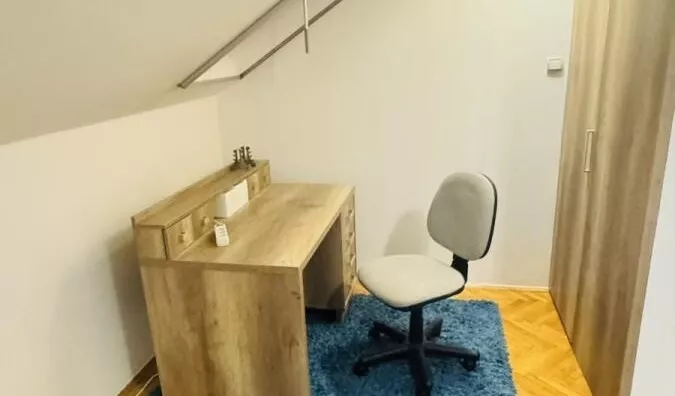 Četvoroiposoban stan | 4zida