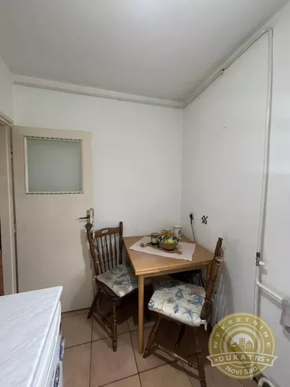 Pariske komune | 4zida.rs