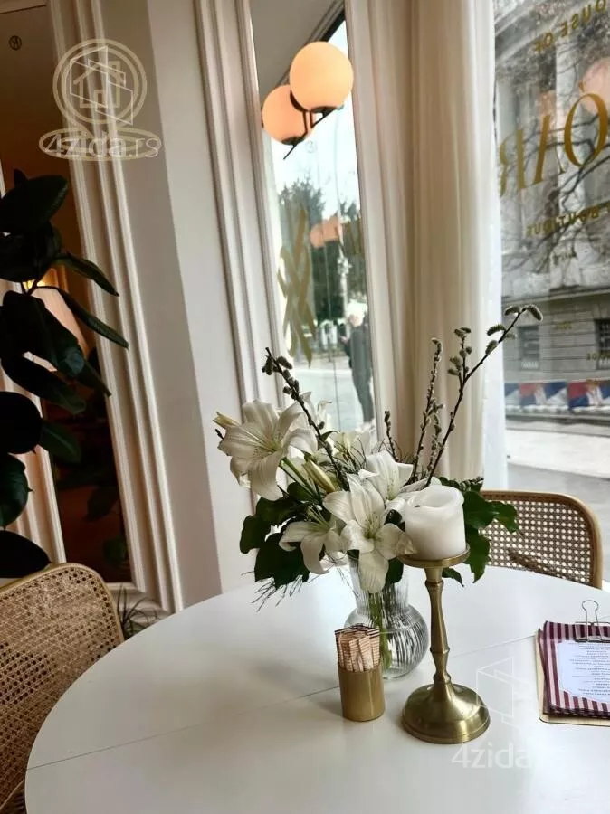 Ugostiteljski objekat | 4zida