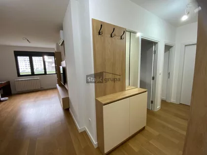 Kneza Višeslava | 4zida.rs