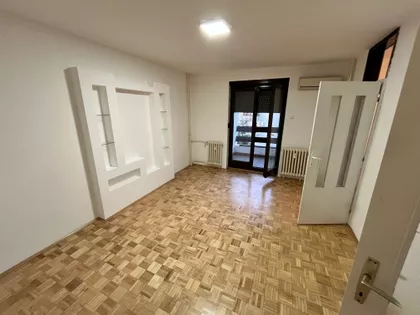 Cara Dušana | 4zida.rs